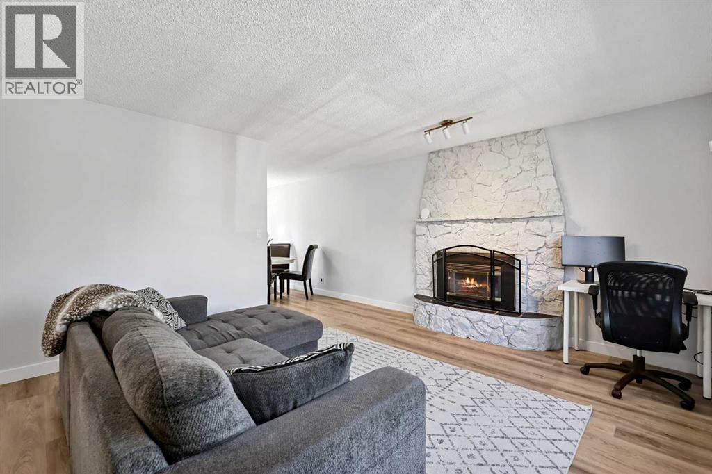 309 Olympia Drive SE