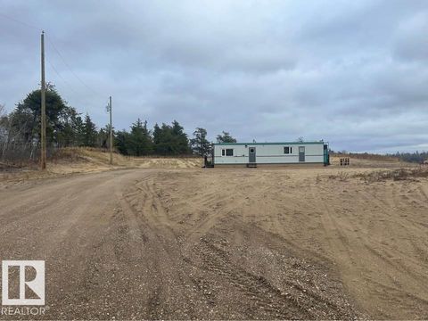 56513 RANGE RD. 222 Rural Sturgeon County AB T8L5B1