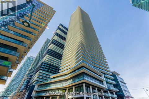 38 ANNIE CRAIG DRIVE Toronto (Mimico) ON M8V0A8