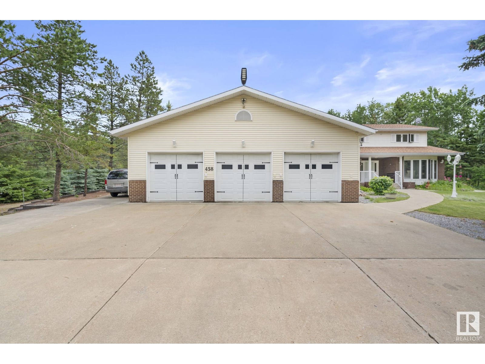 458 23109 Township Road 514