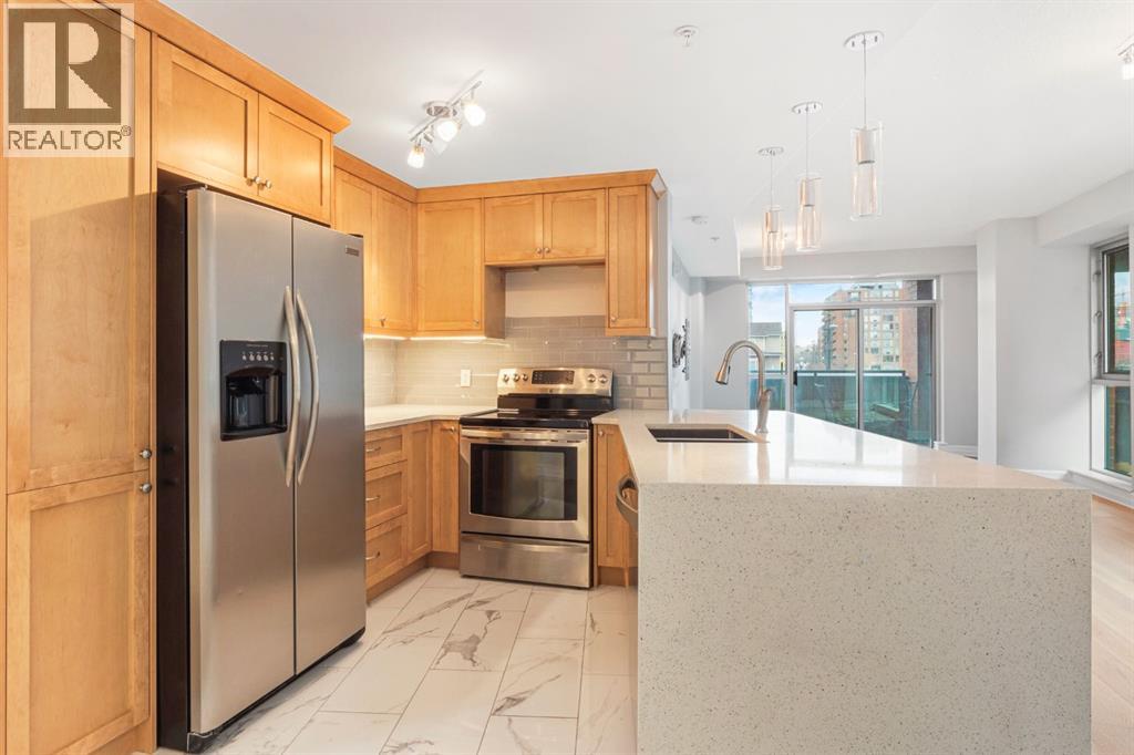 205, 836 15 Avenue SW