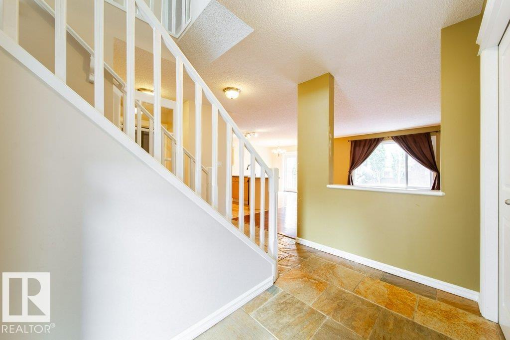 16117 49 ST NW