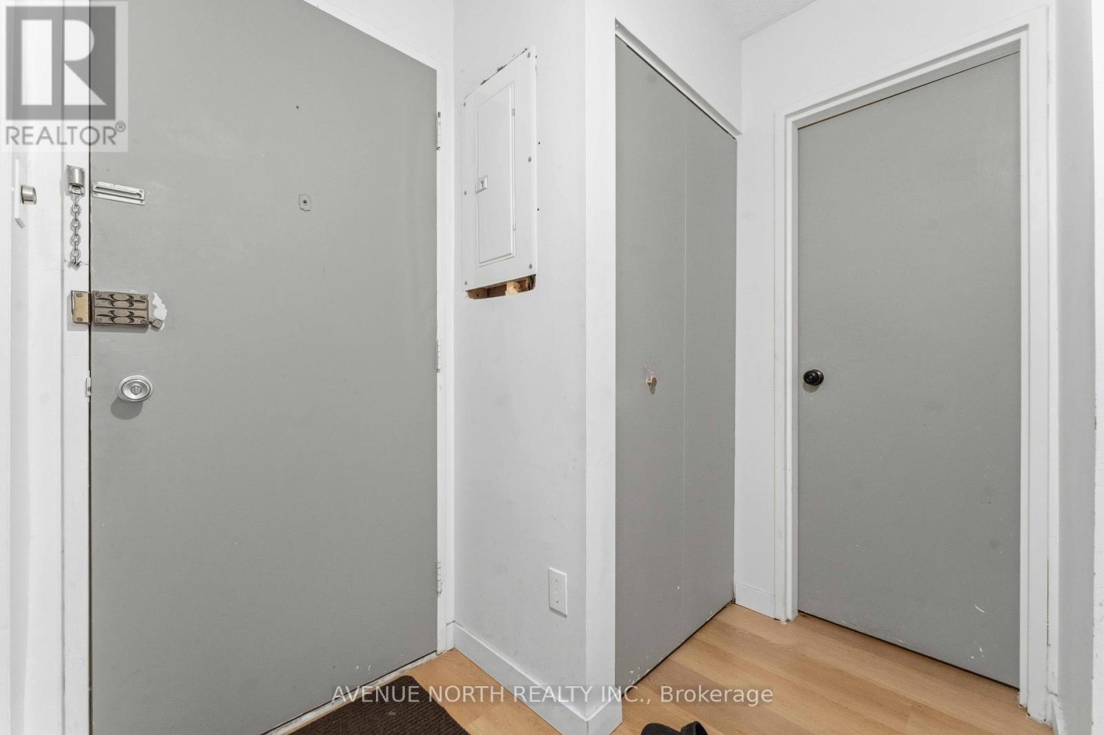 11K - 2080 OGILVIE ROAD