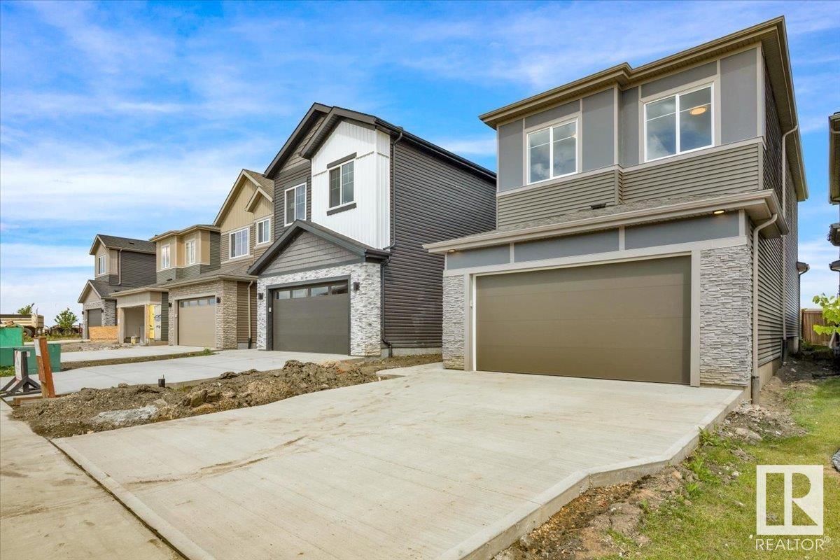 12 EDGEFIELD WY