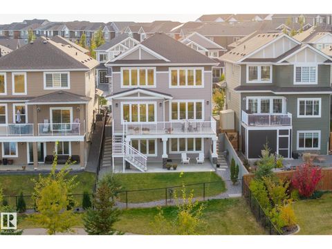 3419 CHICKADEE DR NW Edmonton AB T5A0L1
