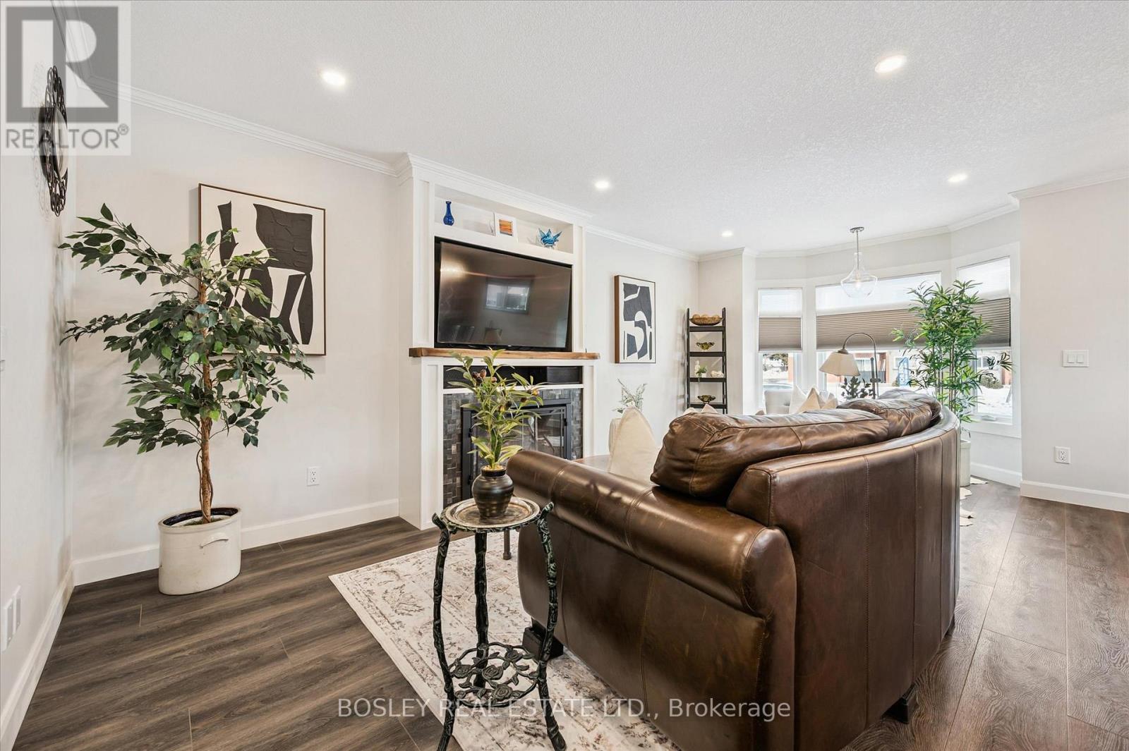 102 - 67 BRECKENRIDGE DRIVE
