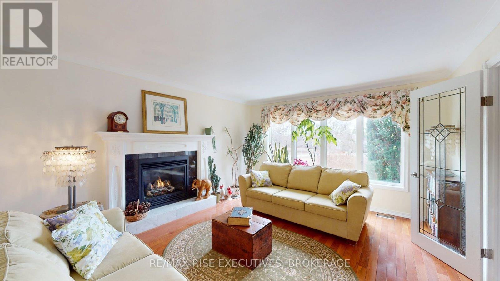 1957 ROSEDALE DRIVE