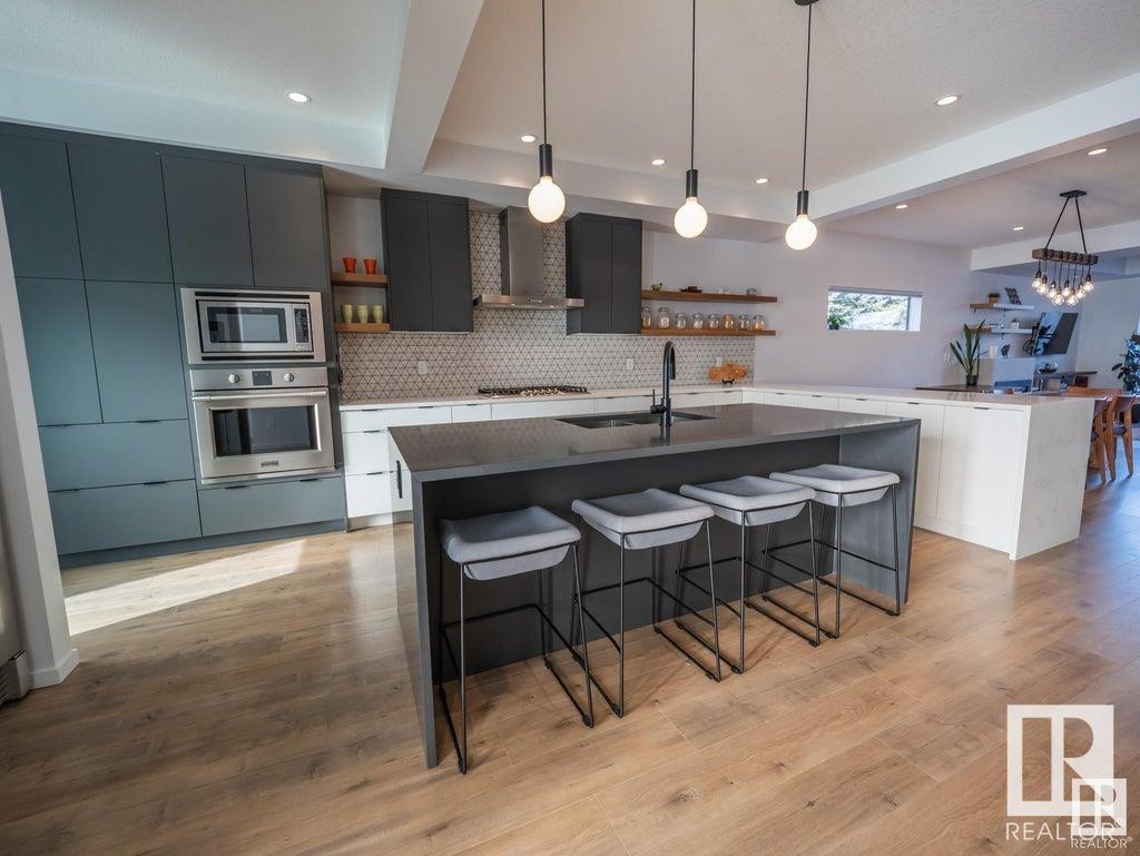 42 DILLWORTH CR
