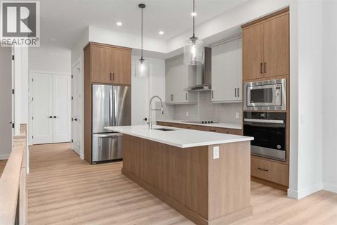 88, 297 Riviera Way Cochrane AB T4C2A4