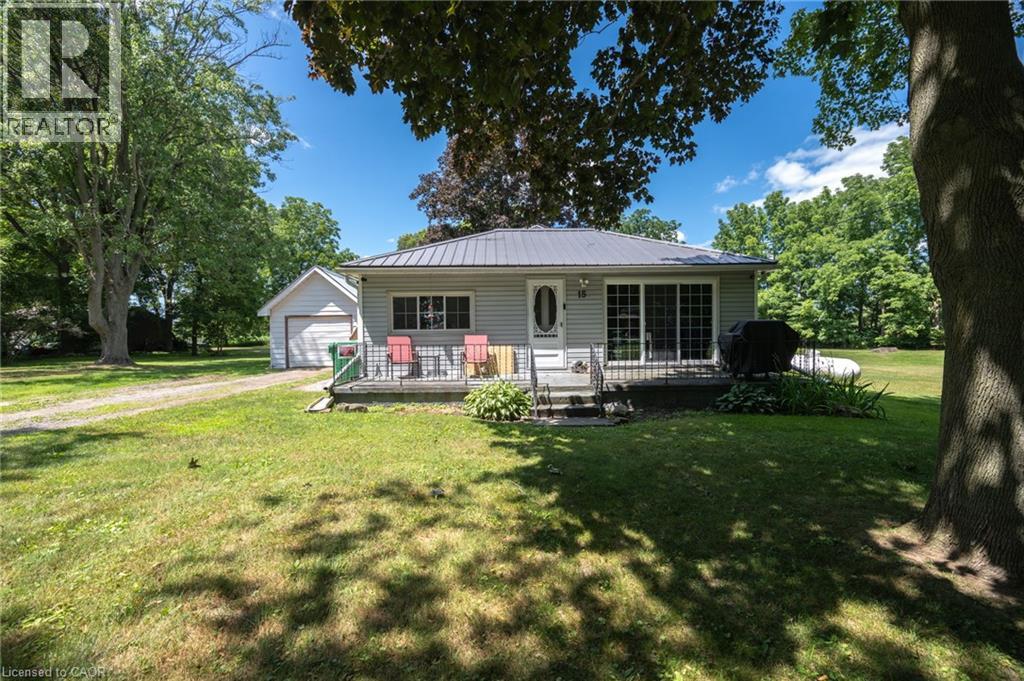 15 MIDDLEMISS Avenue