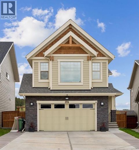 206 Riviera View Cochrane AB T4C0Z2