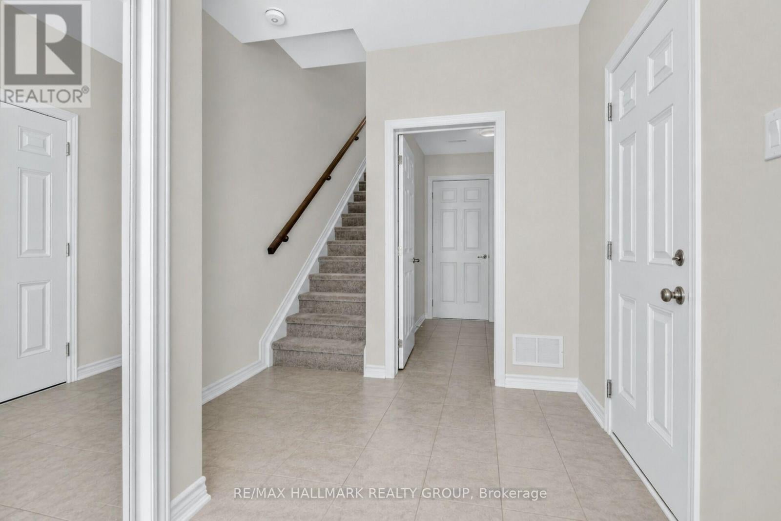 235 HIBERNIAN WALK