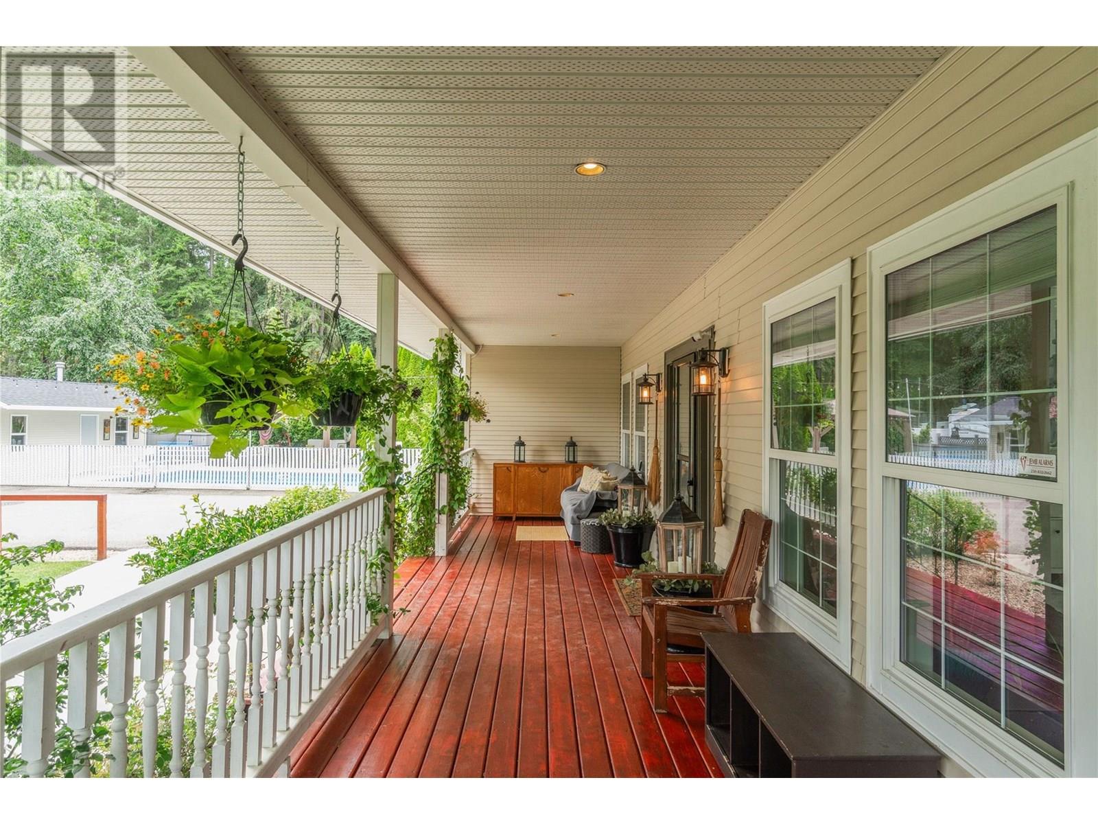 2662 Blind Bay Road