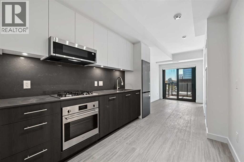 704, 730 2 Avenue SW