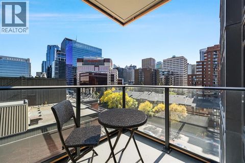 704, 730 2 Avenue SW Calgary AB T2P1R8