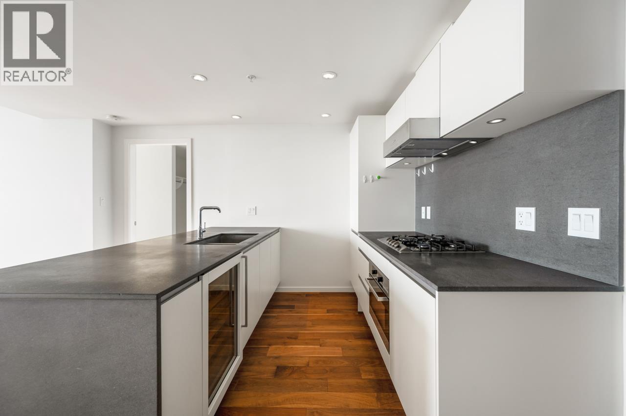 1705 8588 CORNISH STREET