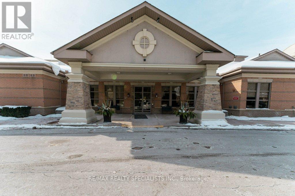 2207 - 100 BURLOAK DRIVE