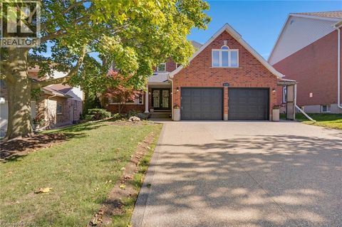 328 WYECROFT Boulevard Waterloo ON N2T2H3