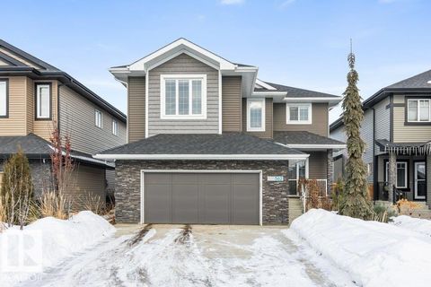 562 MERLIN LANDING LD NW Edmonton AB T5S0L9