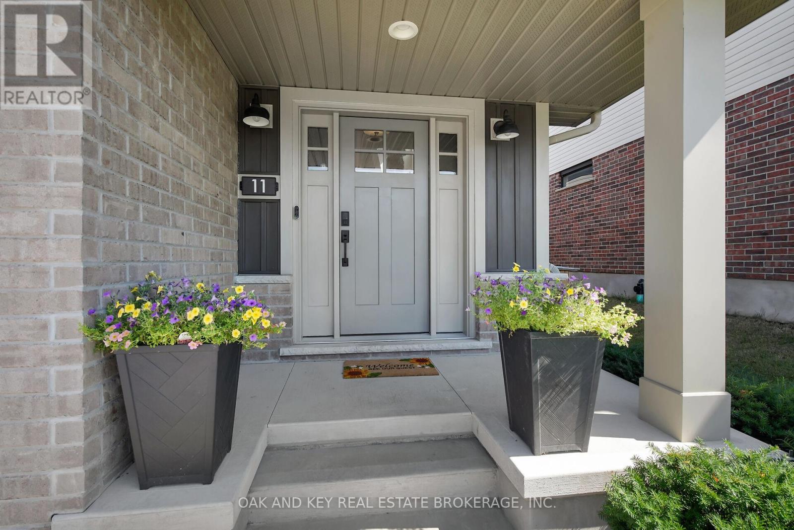 11 CHARTER CREEK COURT