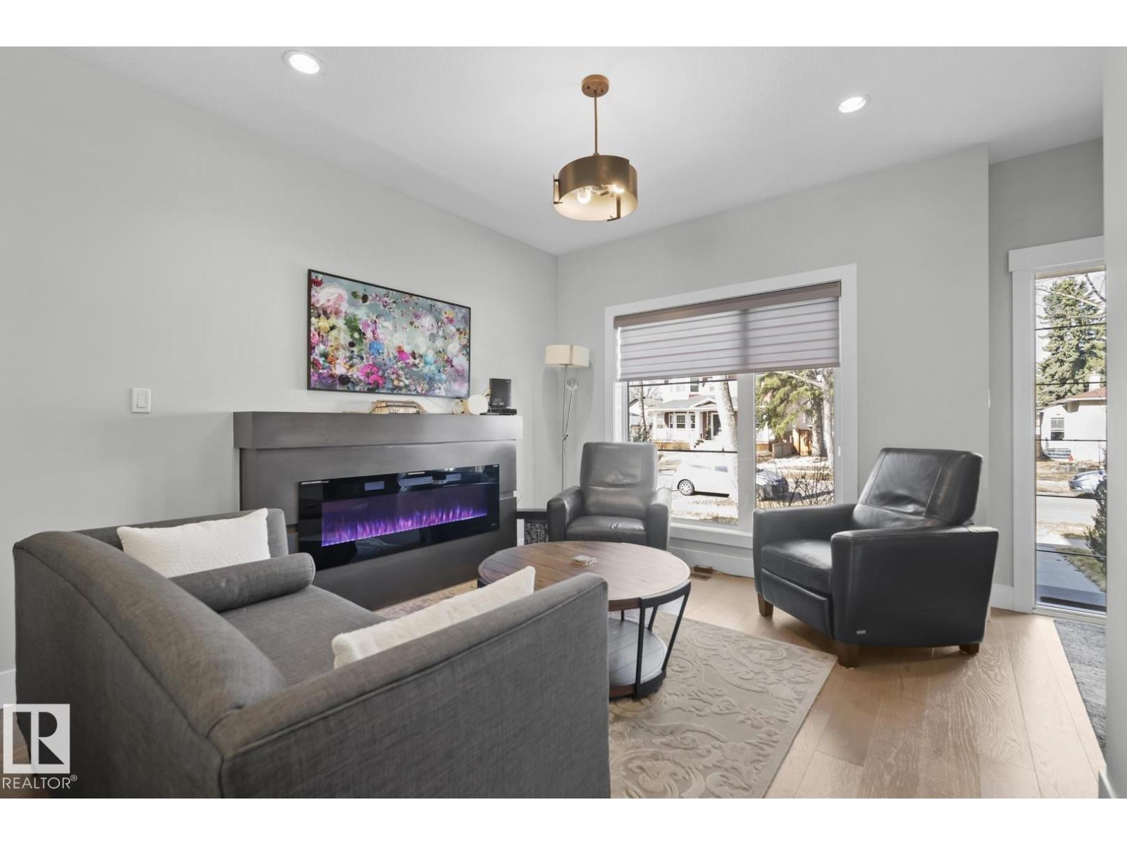 10427 146 ST NW