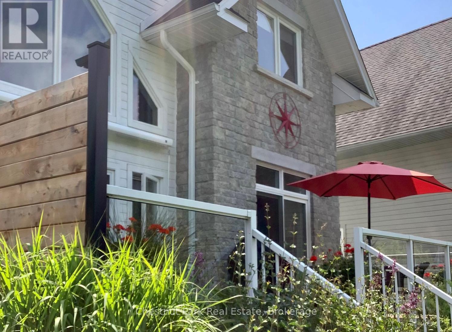 28 - 8 WILLIAM JAMES COURT