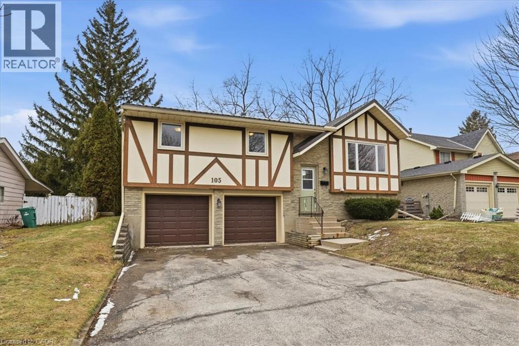 105 WHITE PINE Crescent