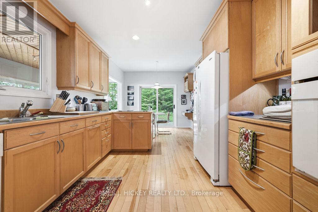 35732B HWY 17 WEST HIGHWAY W