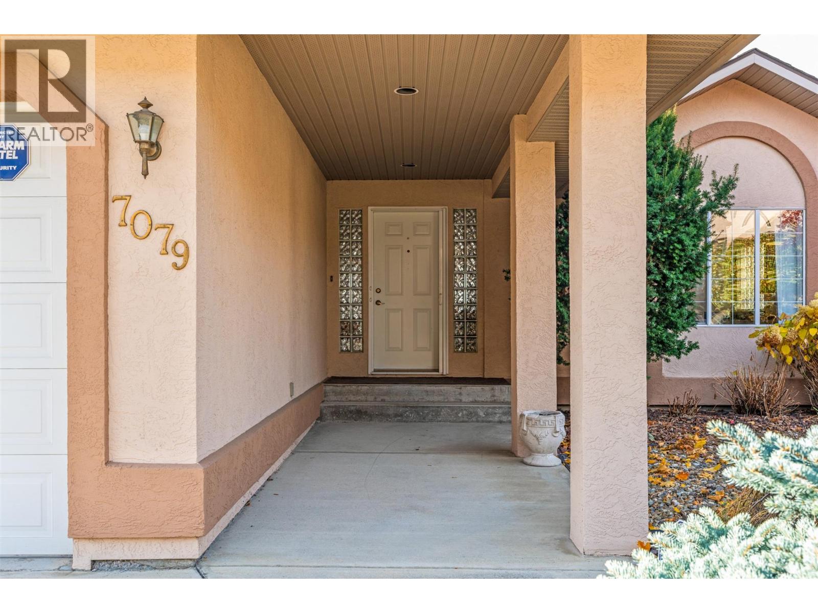 7079 Foothills Place