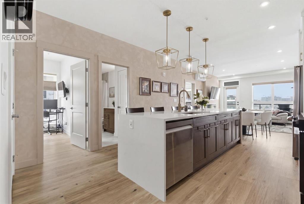 7306, 1802 Mahogany Boulevard SE