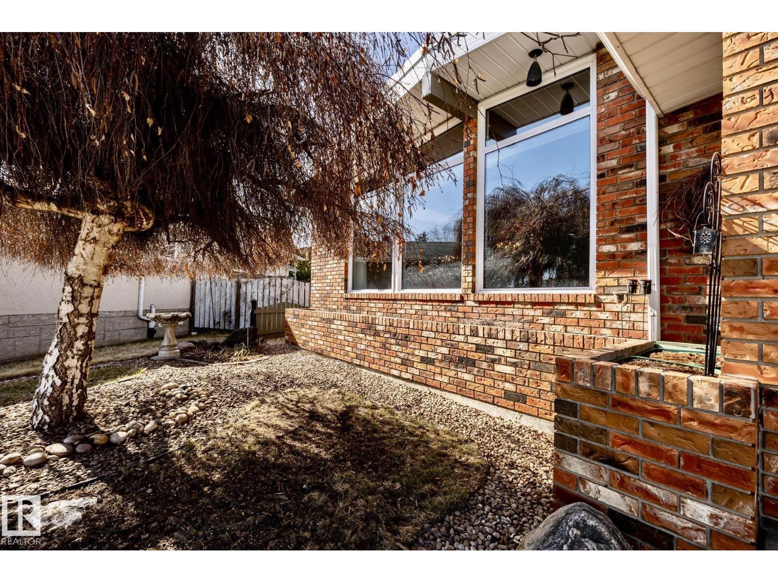 16536 103 ST NW