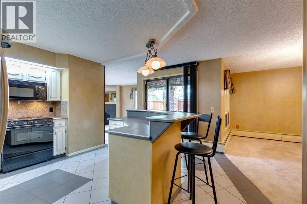 104, 9500 Oakfield Drive SW