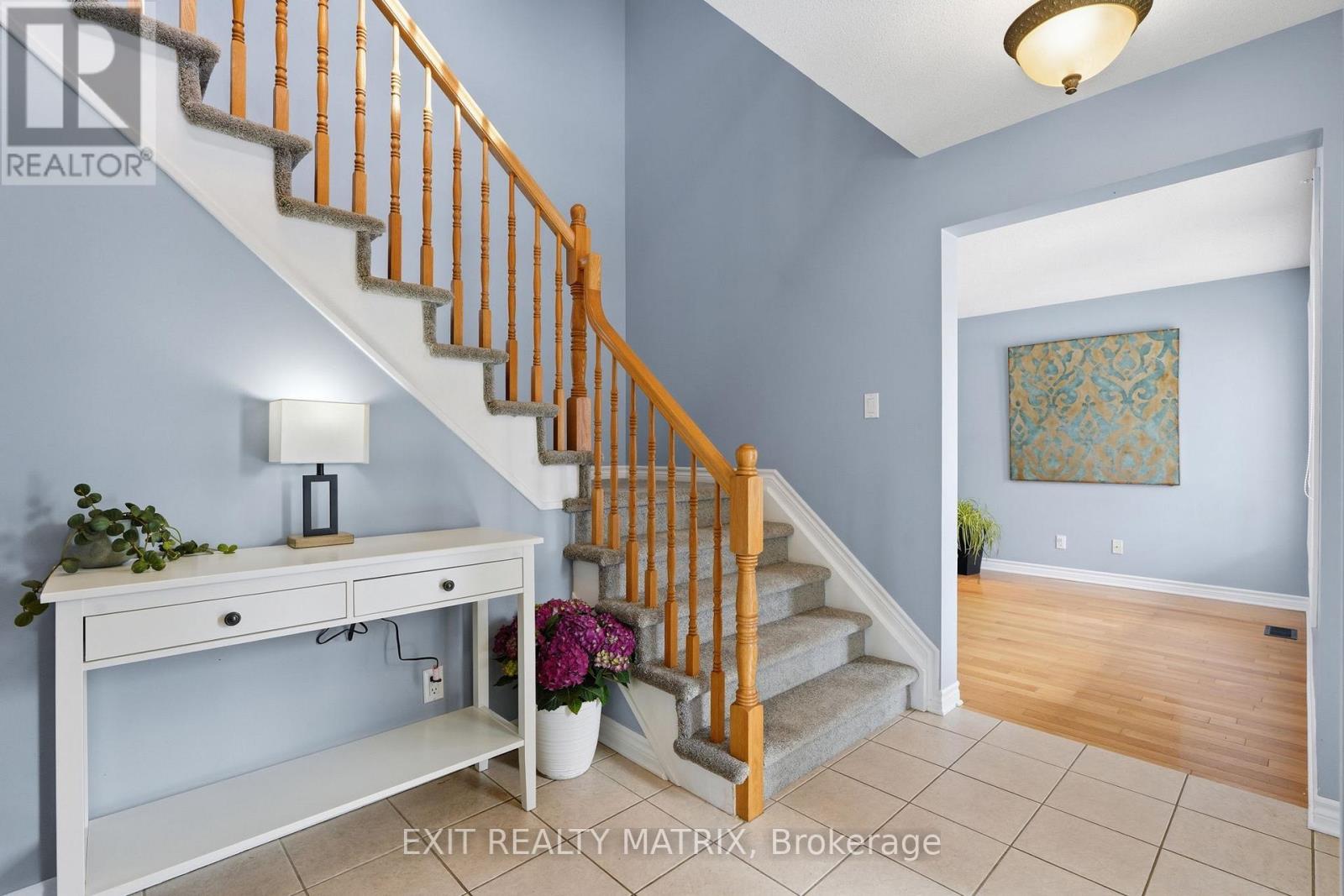 563 LOUCKS DRIVE