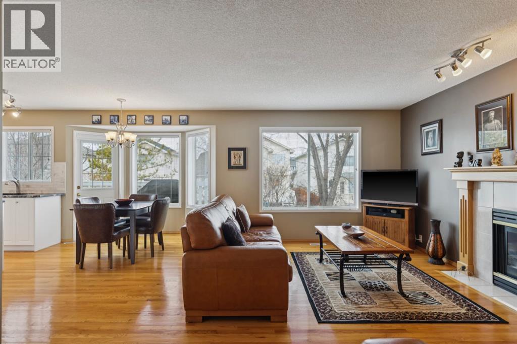 235 Sierra Morena Close SW