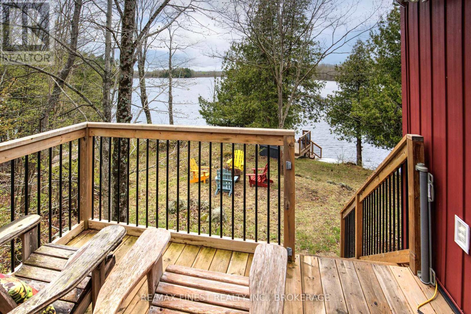 1407 ST ANDREWS LAKE LANE S