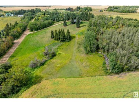 244 Township Rd 551 Rural Sturgeon County AB T3T1P1