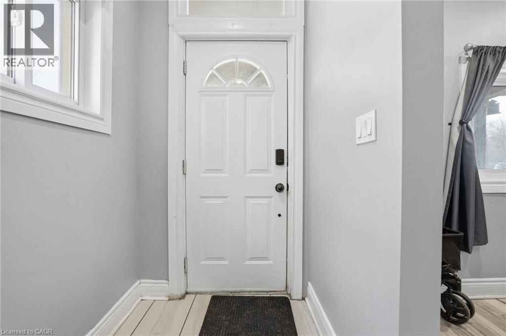 75 NIAGARA Street
