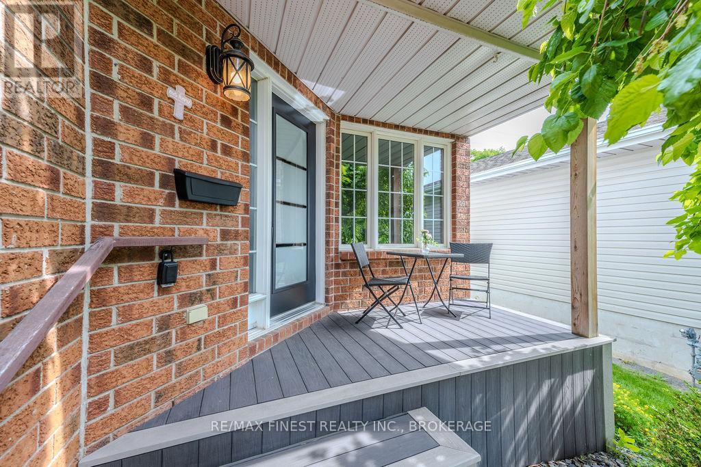 804 PEACHWOOD STREET