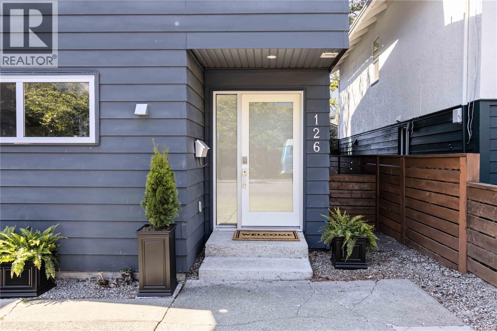 126 Rendall St