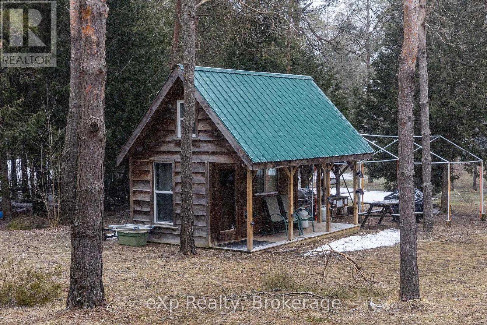 736073 WEST BACK LINE