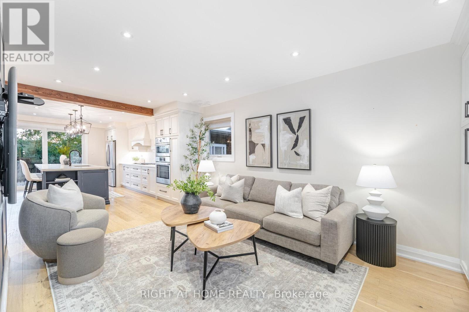 28 FORTY FIRST STREET