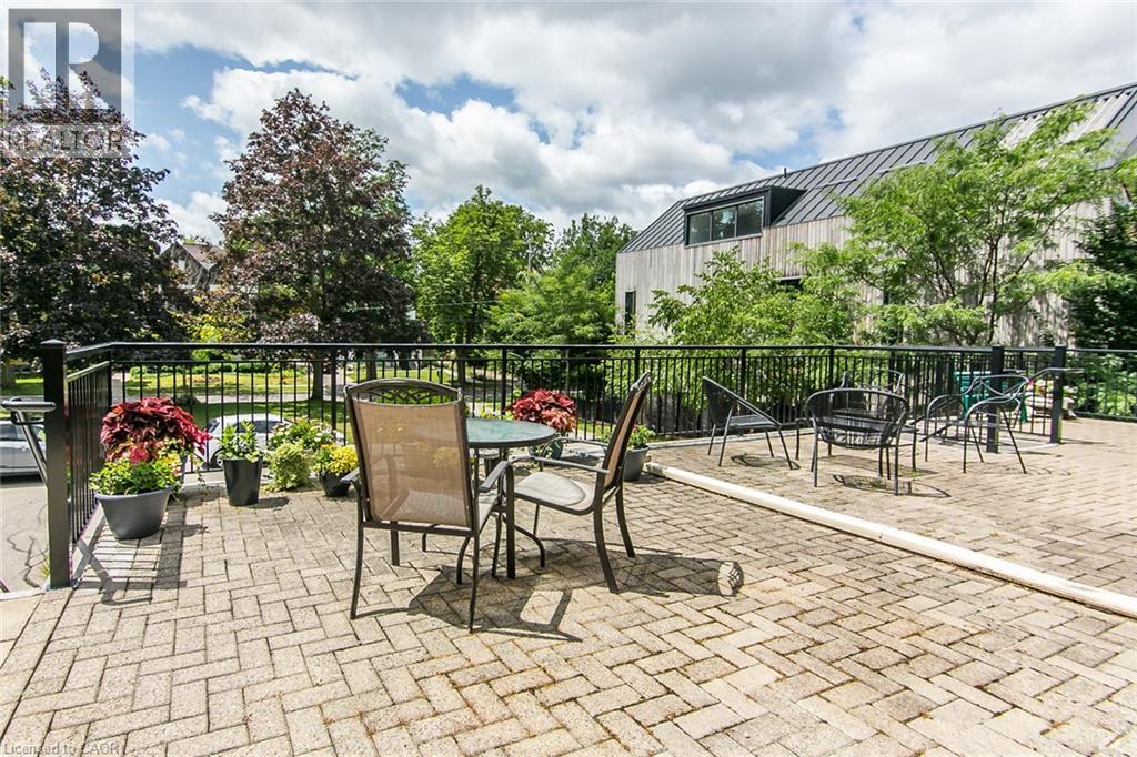 28 W AHRENS Street W Unit# D