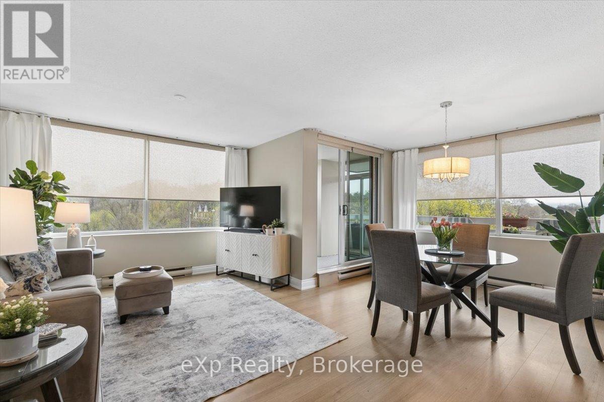 403 - 39 STAVEBANK ROAD N