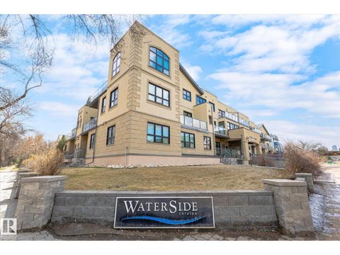 #111 9603 98 AV NW Edmonton AB T6T2E2