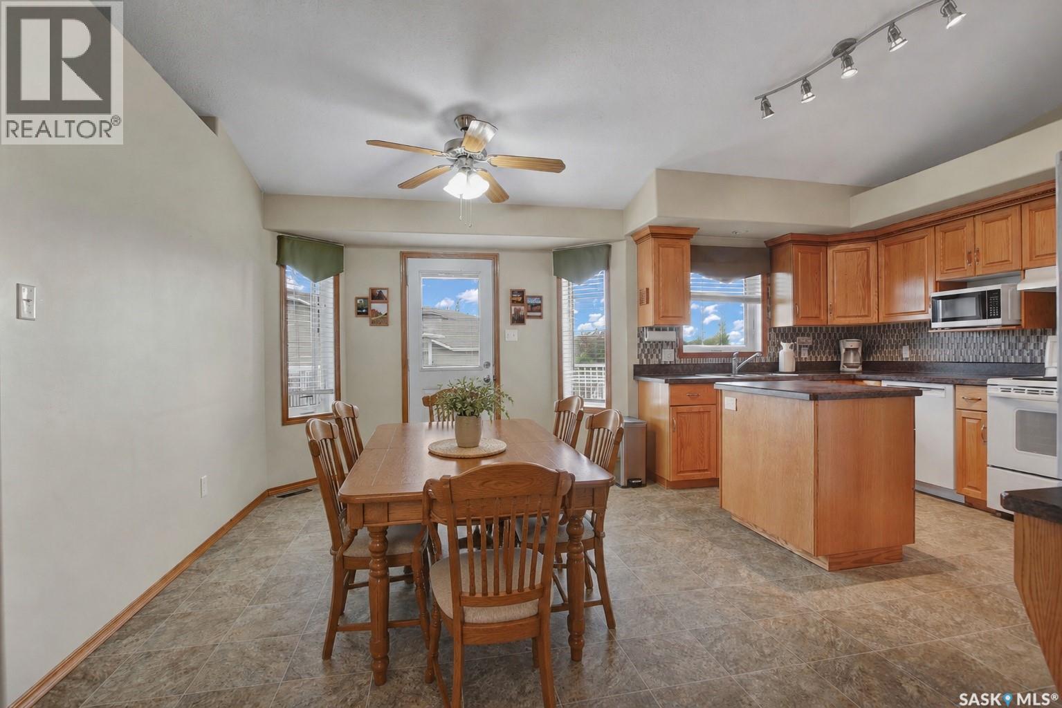 702 Grabowski CRESCENT
