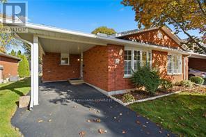 25 - 229 LYNDEN ROAD