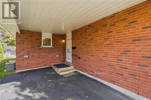 25 - 229 LYNDEN ROAD