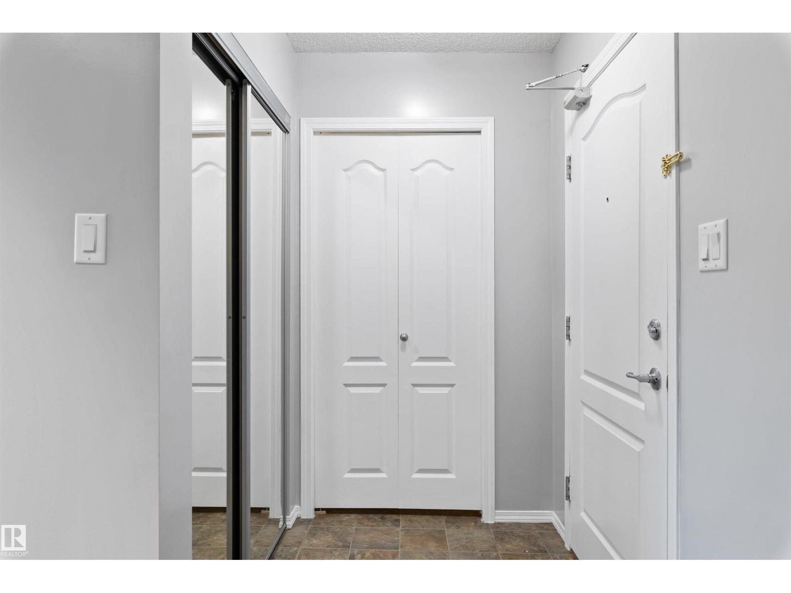 #111 5951 165 AV NW