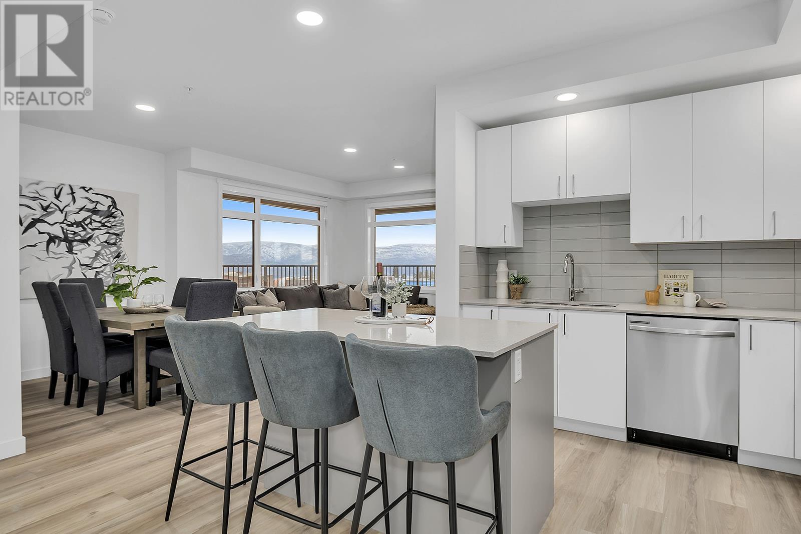 1111 Frost Road Unit# 201