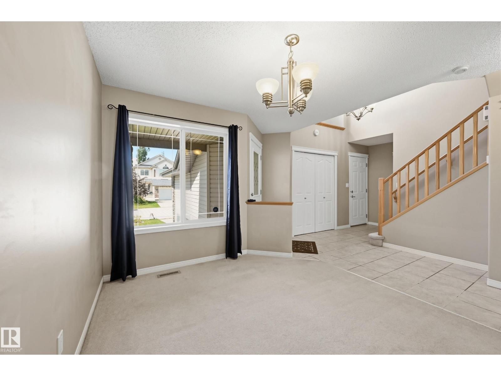 458 HUNTERS GREEN GR NW
